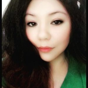 Meet your Posher, Jade